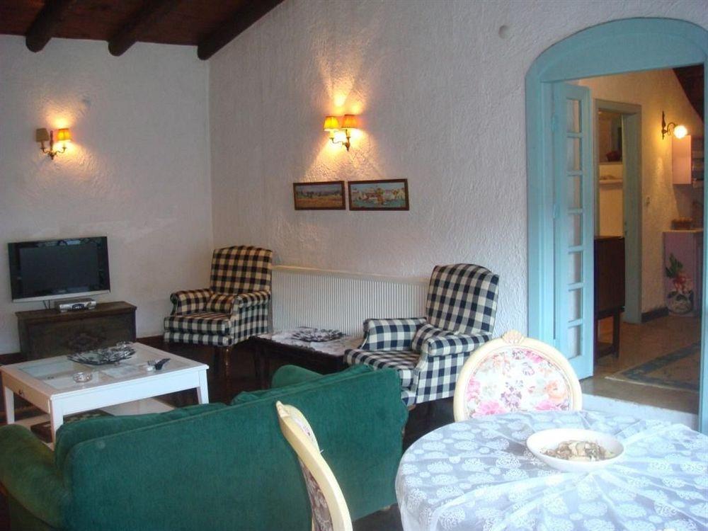 Manici Kasri Hotel Kucukkuyu Exterior photo