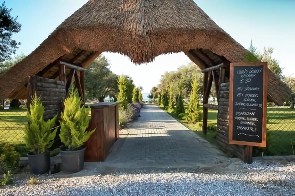 Manici Kasri Hotel Kucukkuyu Exterior photo